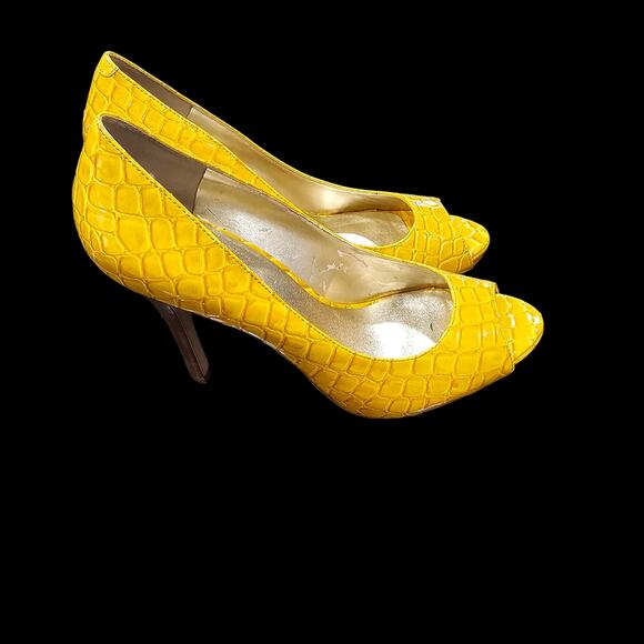 Nine West Liatriso Peep Toe 4" Heel 8M Yellow Snake Print - Picture 7 of 8